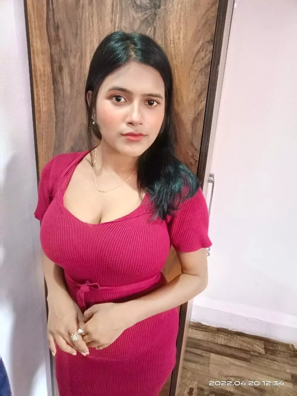 Khatima Escort Service